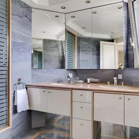 Elegant Vue Mer A * Cannes